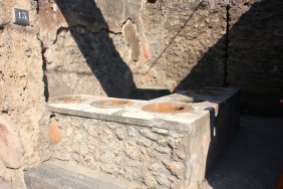 Pompei : Le glacier d'époque ! Les romains étaient déjà les plus forts en gelati :)